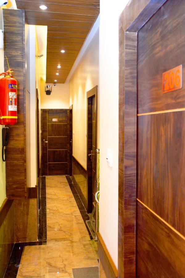 Hotel Nest N Rest - Mumbai Exterior photo